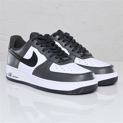 used Nike Air Force 1 sneakers